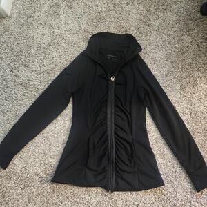 Wynn Resorts Women's Ruched Long Sleeve Zip Up Athletic Jacket